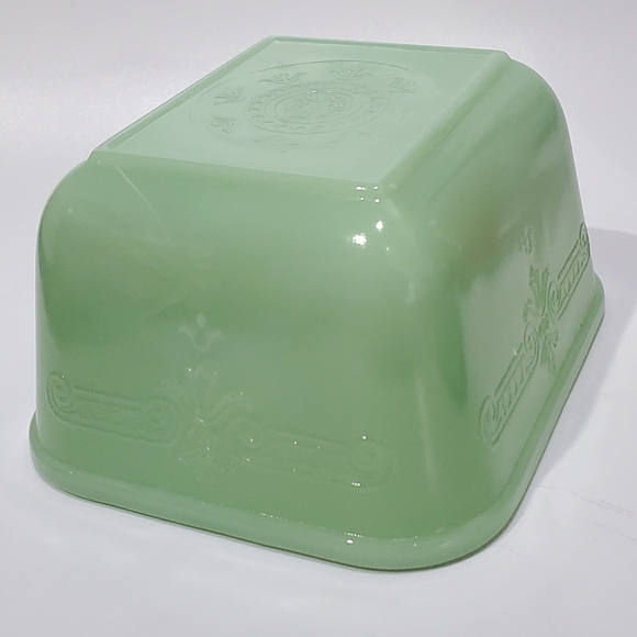 5 1/4" Philbe Jade Ite Refrigerator Jar & Lid by Anchor Hocking Jadeite #1 - Picture 13 of 16